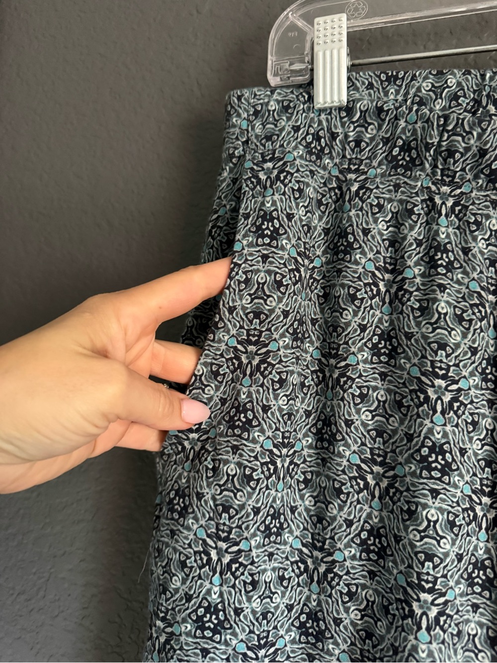 HANRO • Pajama lounge set - Large / long sleeve and pants - Picture 7 of 8